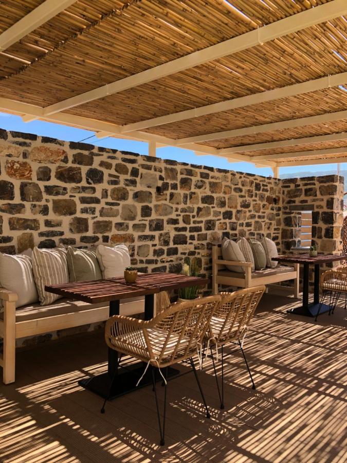 Helen Hotel Poros Town ภายนอก รูปภาพ
